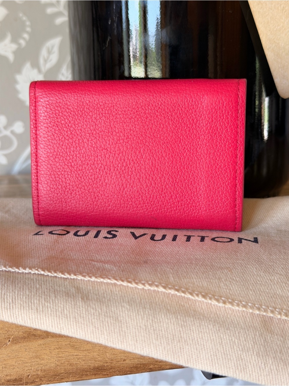 Louis Vuitton Lockmini Wallet Limited Pink Leather Floral Interior w/ Dustbag - Picture 3 of 17
